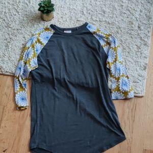 LuLaRoe Randy Patterned Pinwheel Sleeve